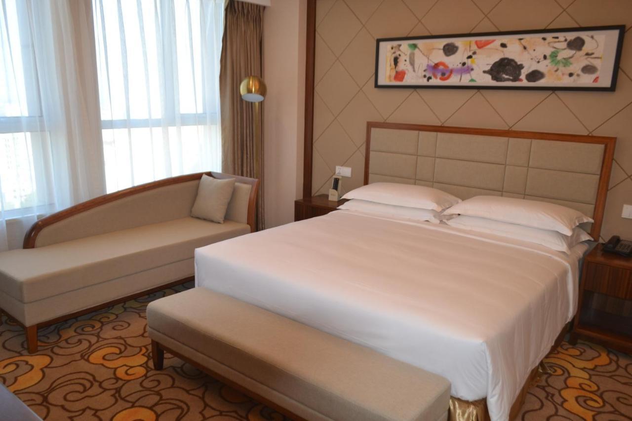 Hotel Kaloum Konakri Dış mekan fotoğraf